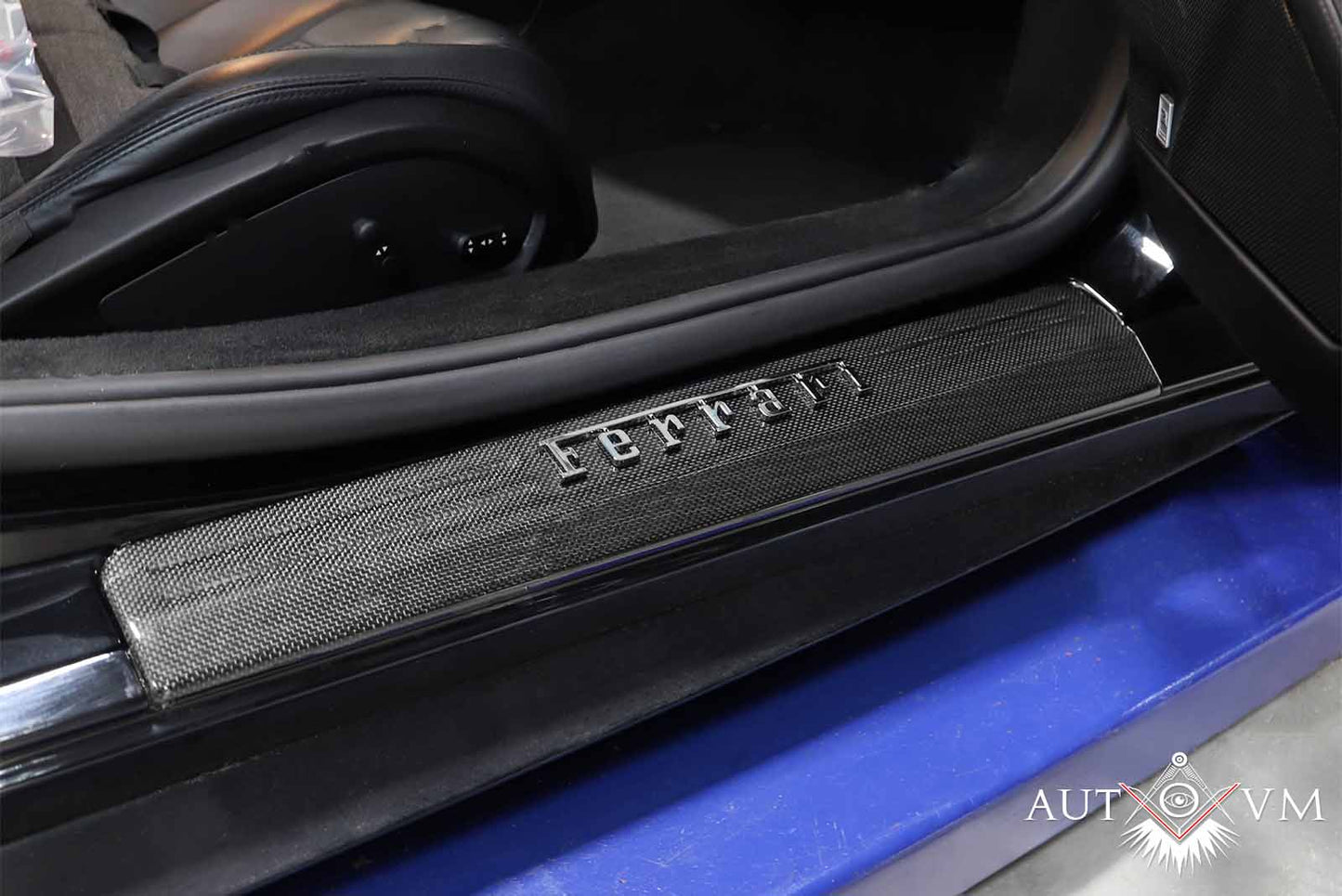 Ferrari 458 Carbon Einstiegsleiste Abdeckung mit Schriftzug 6
