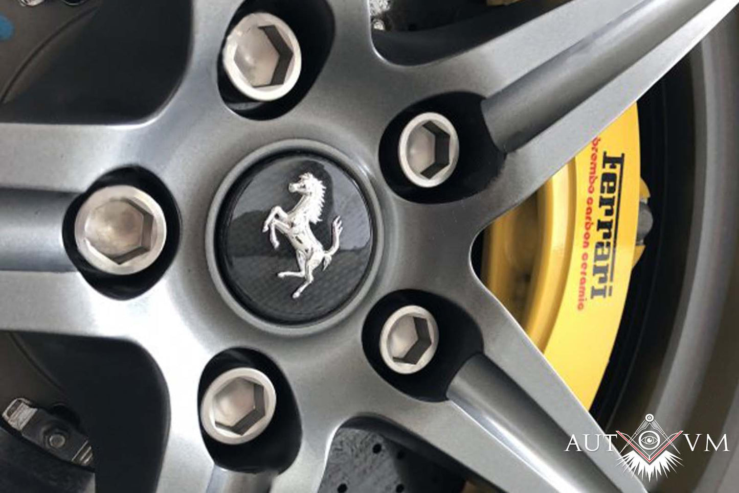 Ferrari F8 F12 F430 458 488 Carbon Felgendeckel Wheel Cap 4Ferrari F8 F12 F430 458 488 Carbon Felgendeckel Wheel Cap 7