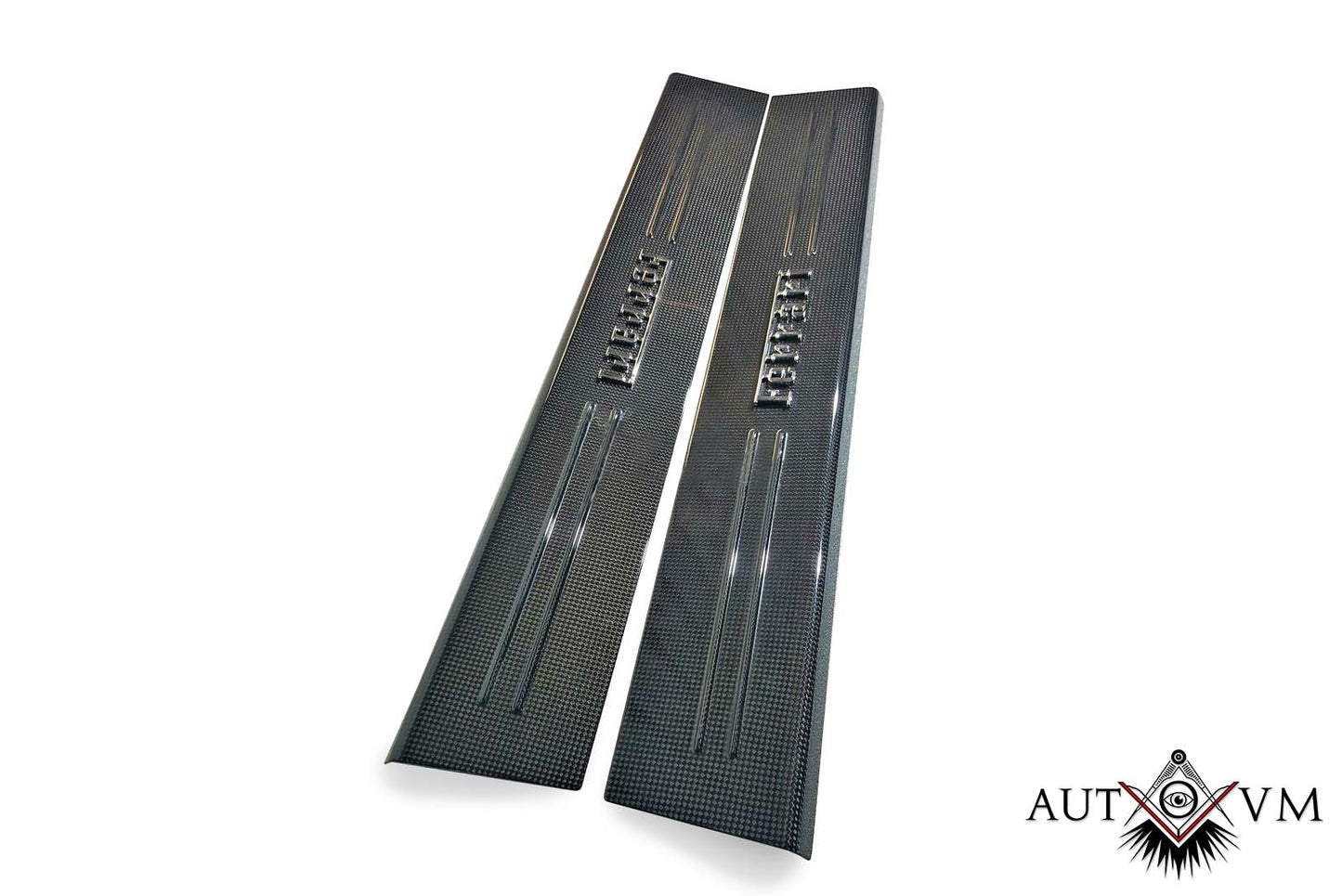 Ferrari 812 Carbon Einstiegsleiste Abdeckung mit Schriftzug 3